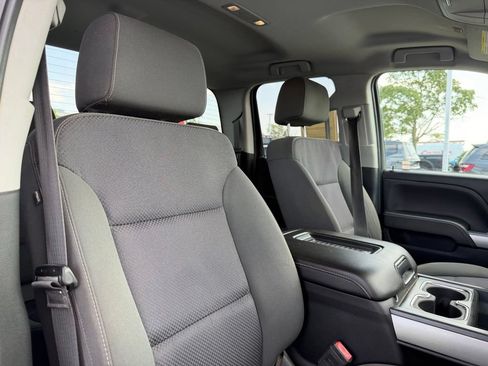 Used 2018 Chevrolet Silverado 1500 LT w/ All Star Edition AWD/4WD image 27