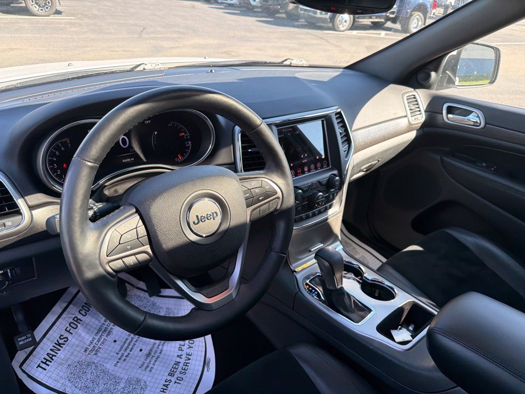 Used 2018 Jeep Grand Cherokee Altitude AWD/4WD image 11