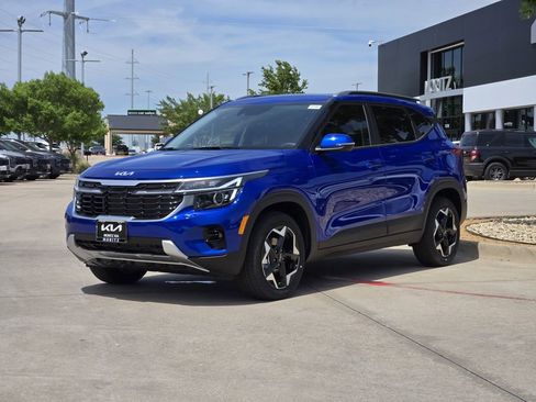 New 2026 Kia Seltos S FWD image 2