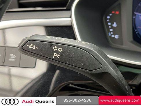 Certified 2023 Audi Q3 2.0T Premium Plus w/ Premium Plus Package AWD/4WD image 24
