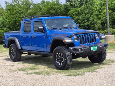 Used 2022 Jeep Gladiator Rubicon w/ LED Lighting Group AWD/4WD image 2