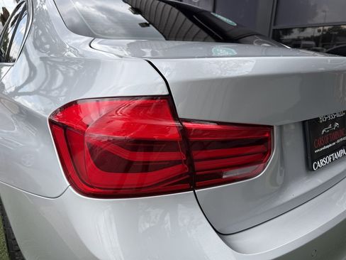 Used 2018 BMW 330i Sedan RWD image 11