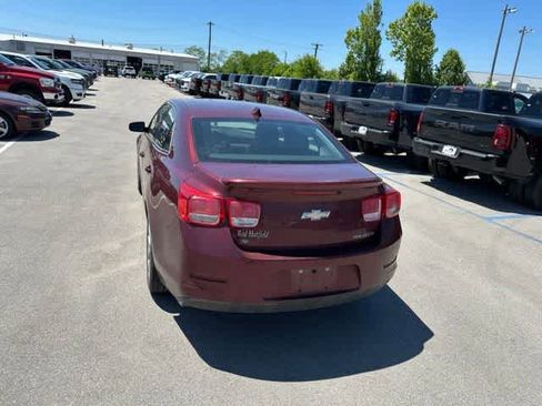 Used 2015 Chevrolet Malibu LT FWD image 13