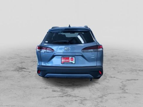 New 2026 Toyota Corolla Cross LE image 8