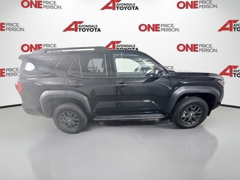 Certified 2025 Toyota 4Runner SR5 AWD/4WD image 9