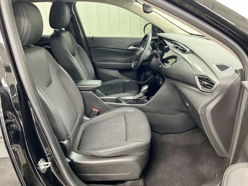 Used 2023 Buick Encore GX Select w/ Sport Touring Package image 21