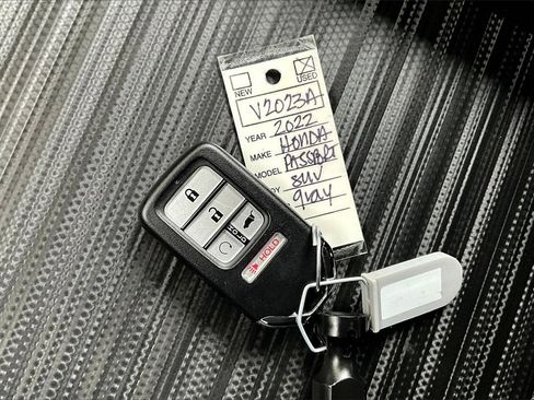 Used 2022 Honda Passport TrailSport image 29