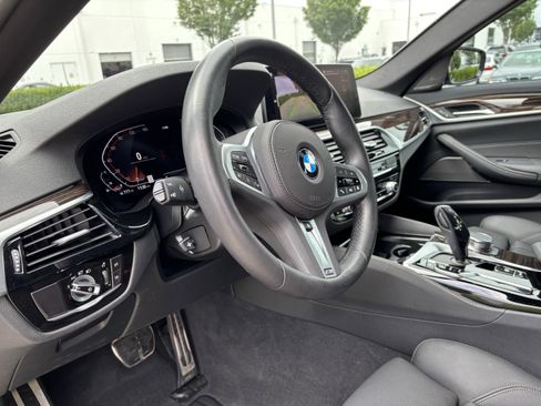 Certified 2023 BMW 530i xDrive w/ M Sport Package AWD/4WD image 16