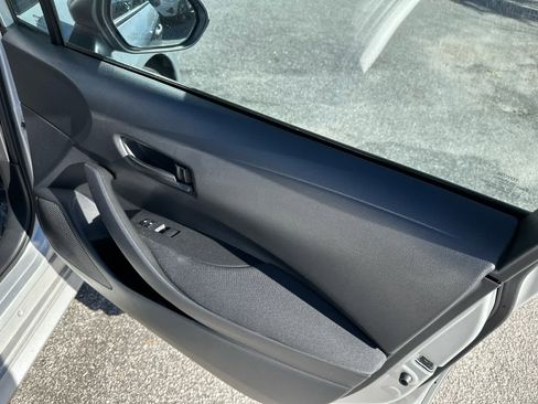 Used 2023 Toyota Corolla LE image 17
