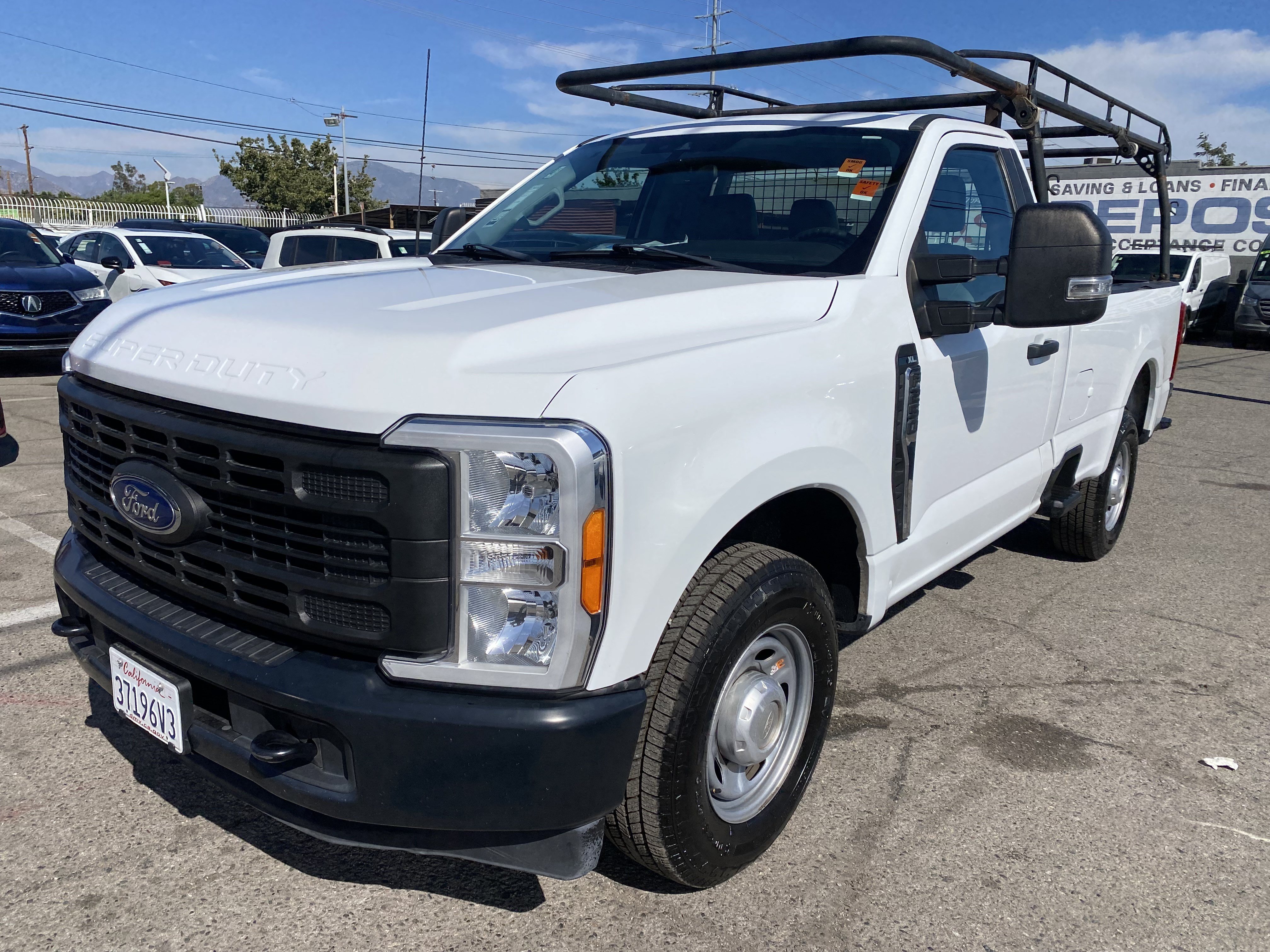Used 2023 Ford F250 XL RWD image 2