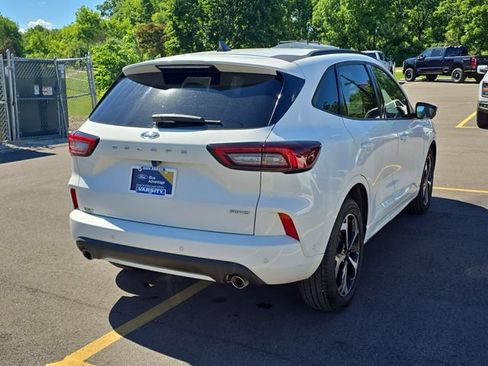 Certified 2023 Ford Escape ST-Line Elite w/ Premium Technology Package AWD/4WD image 4