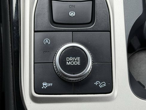 Used 2022 Ford Explorer ST AWD/4WD image 32