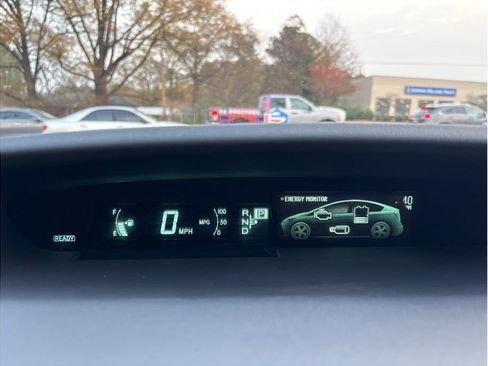 Used 2013 Toyota Prius Three image 15