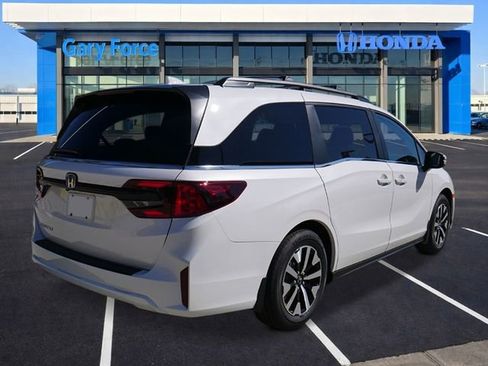 New 2026 Honda Odyssey EX-L image 4