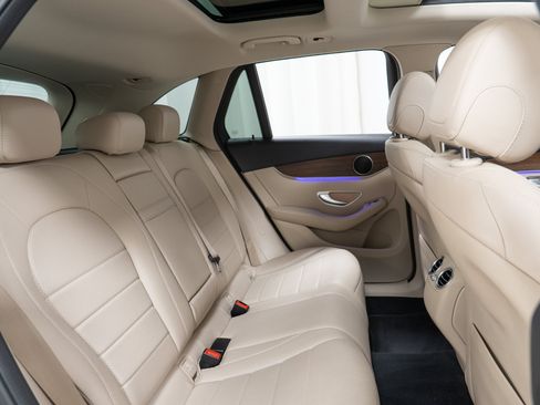 Certified 2022 Mercedes-Benz GLC 300 4MATIC w/ Multimedia Package Lite image 24
