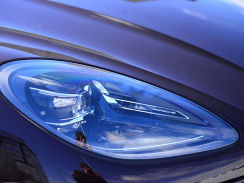 New 2026 Porsche Macan S AWD/4WD image 11