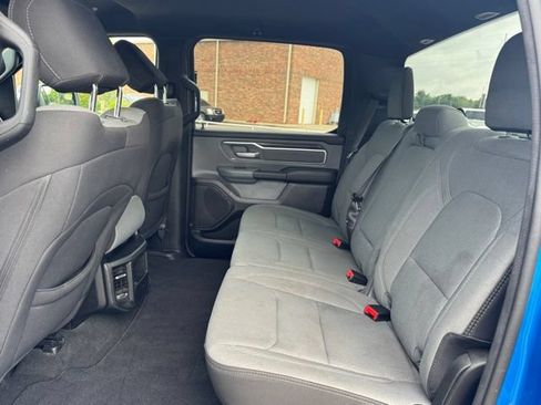 Used 2022 RAM 1500 Big Horn AWD/4WD image 13