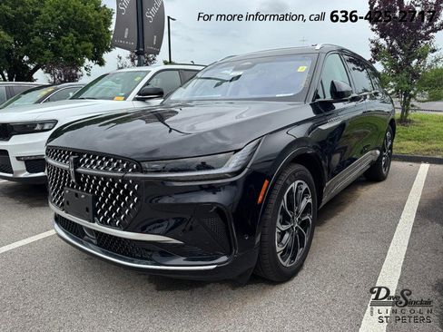 Used 2024 Lincoln Nautilus Reserve w/ Equipment Group 202A AWD/4WD image 1