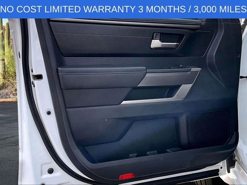 Used 2022 Toyota Tundra SR5 w/ SR5 Convenience Package image 23