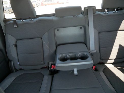 Used 2021 Chevrolet Silverado 1500 RST AWD/4WD image 13