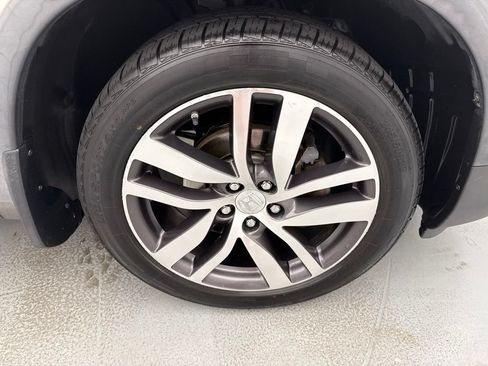 Used 2016 Honda Pilot Touring image 15