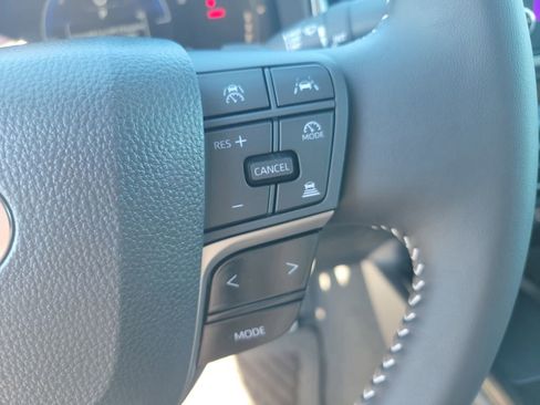 New 2026 Toyota Camry SE image 31