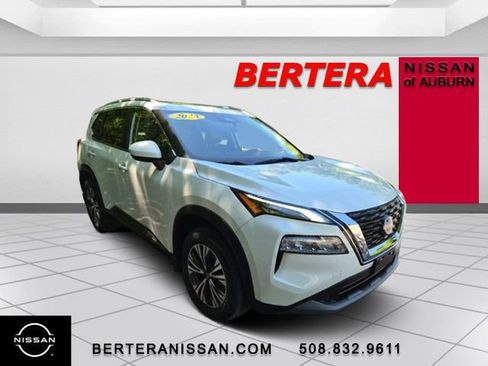 Used 2023 Nissan Rogue SV w/ SV Premium B Package AWD/4WD image 4
