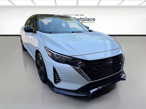 Used 2024 Nissan Sentra SV FWD image 1