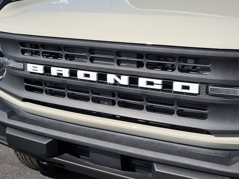 New 2026 Ford Bronco Big Bend AWD/4WD image 9