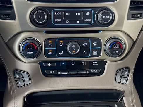 Used 2020 GMC Yukon Denali w/ Open Road Package RWD image 16