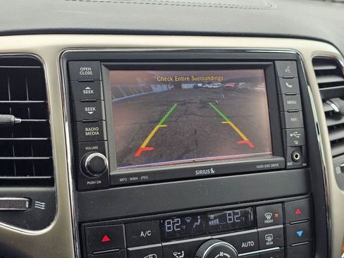 Used 2012 Jeep Grand Cherokee Overland AWD/4WD image 39