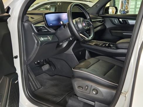 New 2025 Buick Enclave Sport Touring image 14