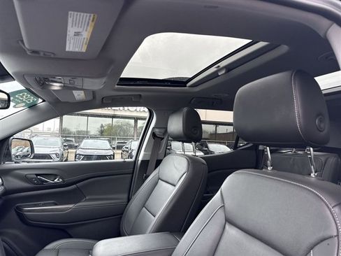 Certified 2023 GMC Acadia SLT w/ Preferred Package image 23