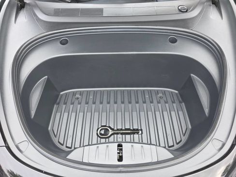 Used 2023 Tesla Model 3 Standard Range RWD image 38