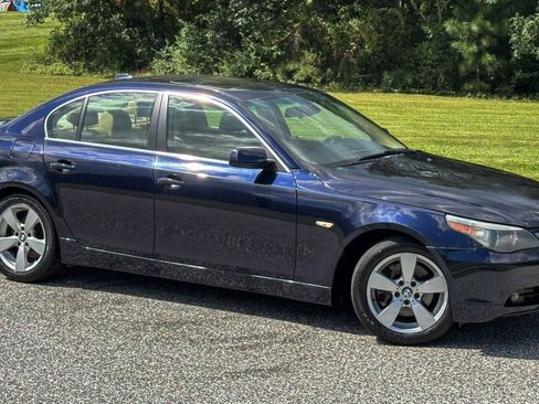 Used 2006 BMW 525xi Sedan image 13