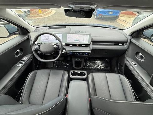 Used 2024 Hyundai Ioniq 5 Limited image 24