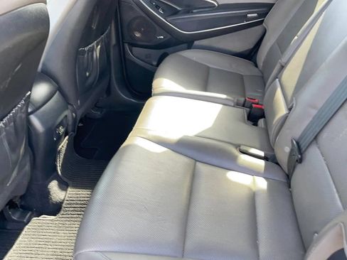 Used 2018 Hyundai Santa Fe FWD image 34