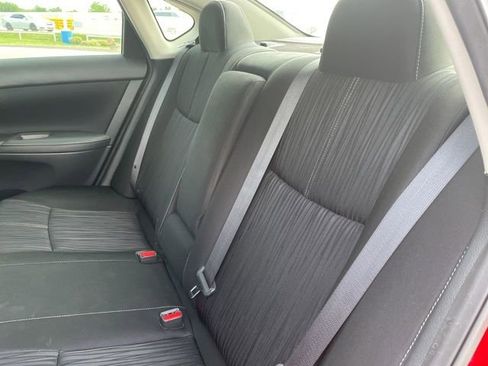 Used 2018 Nissan Sentra SV image 8