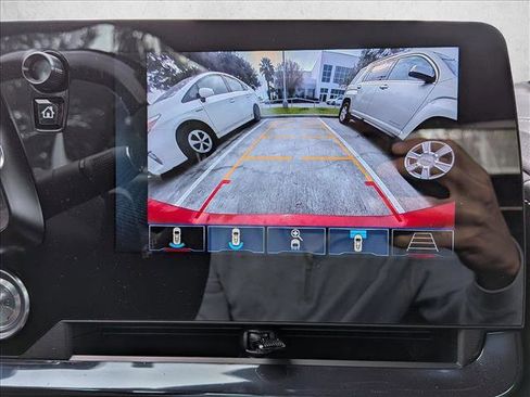 Used 2024 Chevrolet Corvette Z06 w/ Z07 Performance Package image 16