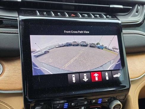 Used 2022 Jeep Grand Cherokee L Summit AWD/4WD image 22