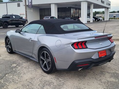 Used 2024 Ford Mustang Premium RWD image 5