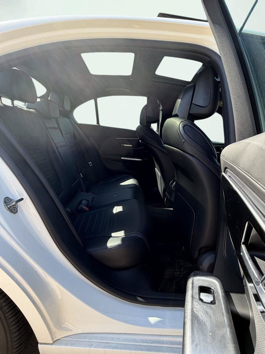 Used 2022 Mercedes-Benz C 300 4MATIC Sedan image 18