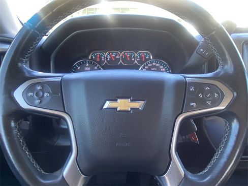 Used 2018 Chevrolet Silverado 1500 LT w/ Texas Edition image 14