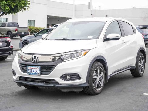 Used 2022 Honda HR-V EX image 3