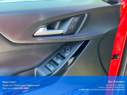 Used 2025 Chevrolet Equinox LT w/ Convenience Package II FWD image 6