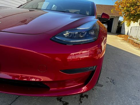 Used 2023 Tesla Model 3 Performance image 8