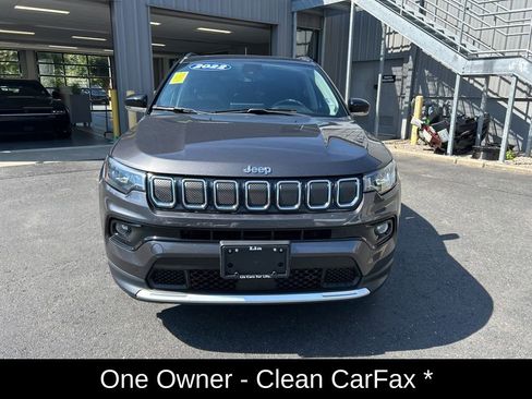 Certified 2022 Jeep Compass Limited w/ Sun and Sound Group image 8