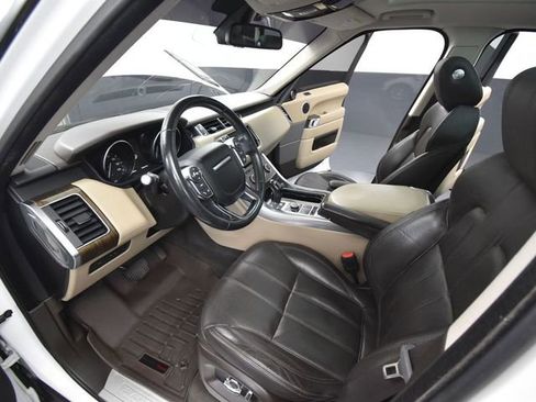 Used 2016 Land Rover Range Rover Sport HSE image 22