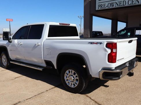 Used 2021 Chevrolet Silverado 2500 LT w/ Fleet Comfort Package image 3