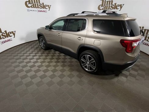 Certified 2023 GMC Acadia SLE w/ Driver Convenience Package image 6